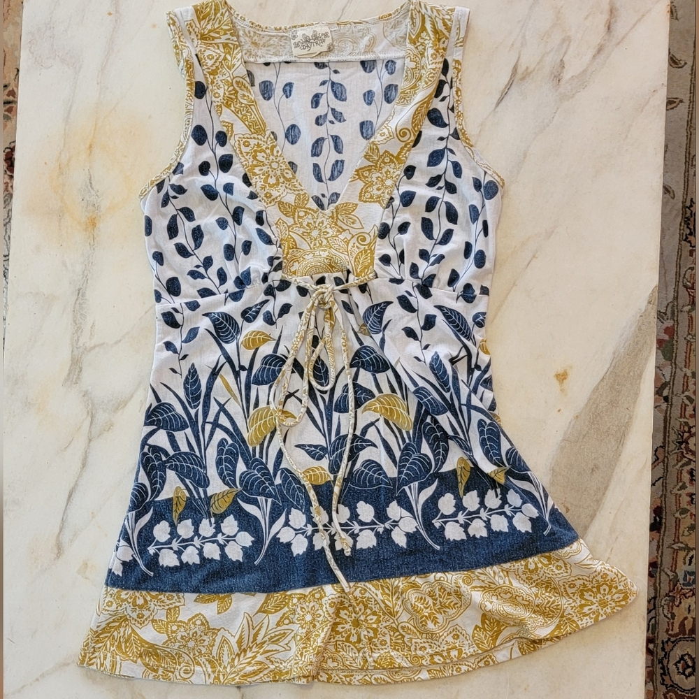 Tunic - Picture 4 of 9